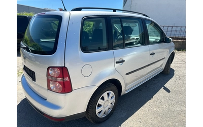 VW Touran 1.9TDI - автомобили, коли, обяви за нови и употребявани 6