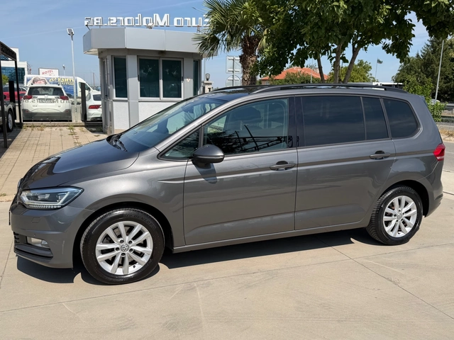 VW Touran 2.0TDI, HIGHLINE, DISTR, NAVI+ CAMERA, LED, ПОДГРЕ - автомобили, коли, обяви за нови и употребявани 6