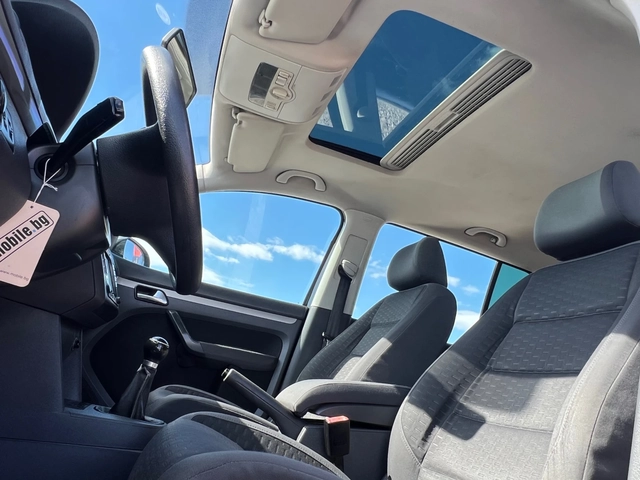 VW Touran 2.0/ ЛИЗИНГ!!!!! - автомобили, коли, обяви за нови и употребявани 11