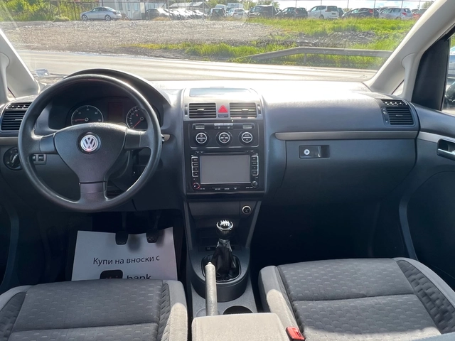 VW Touran 2.0/ ЛИЗИНГ!!!!! - автомобили, коли, обяви за нови и употребявани 7