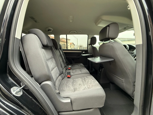 VW Touran AVTOMAT-6+ 1-ШВЕЙЦАРИЯ-NAVI-TOP - автомобили, коли, обяви за нови и употребявани 15