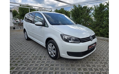 vw-touran - 1