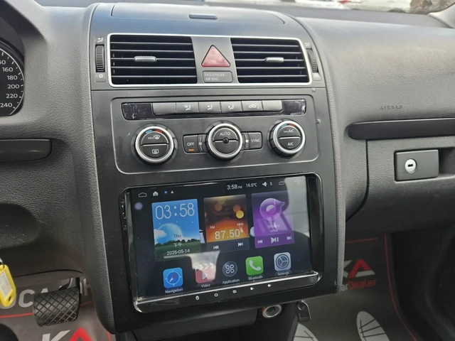 VW Touran 2.0TDI-140кс= 7МЕСТА= АВТОМАТ= LED= КАМЕРА= ОБСЛУЖ - автомобили, коли, обяви за нови и употребявани 14