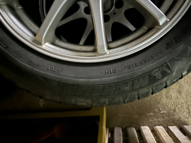 VW Touran TDI - автомобили, коли, обяви за нови и употребявани 8