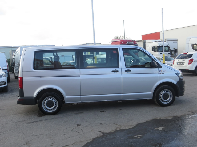 VW Transporter ПЪТНИЧЕСКИ 8+ 1 МЕСТА - автомобили, коли, обяви за нови и употребявани 4
