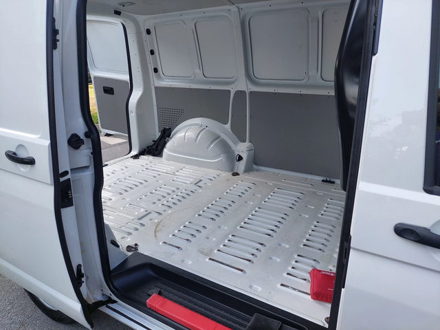 VW Transporter 2, 0TDI 102ps - автомобили, коли, обяви за нови и употребявани 6