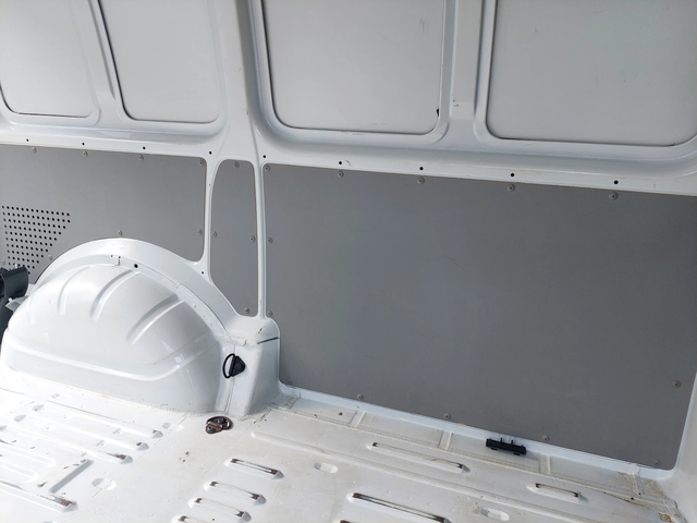 VW Transporter 2, 0TDI 102ps - автомобили, коли, обяви за нови и употребявани 7