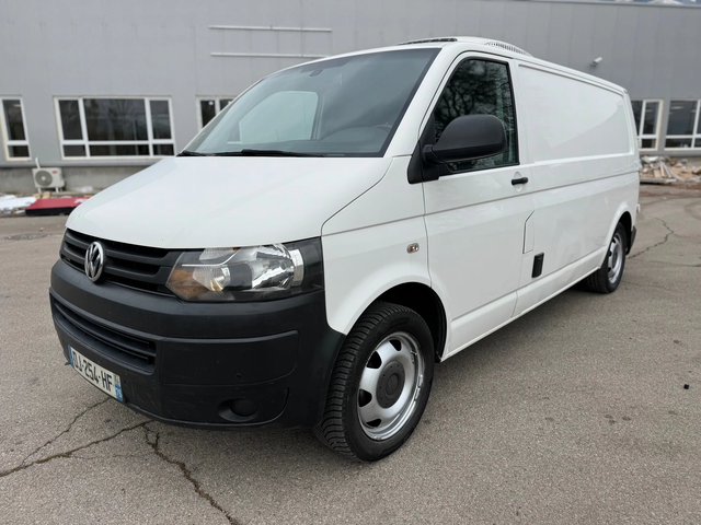 VW Transporter 2.0TDI-AUTOMATIC-ХЛАДИЛЕН-29 - автомобили, коли, обяви за нови и употребявани 0
