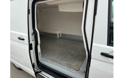 VW Transporter 2.0TDI-AUTOMATIC-ХЛАДИЛЕН-29 - автомобили, коли, обяви за нови и употребявани 6