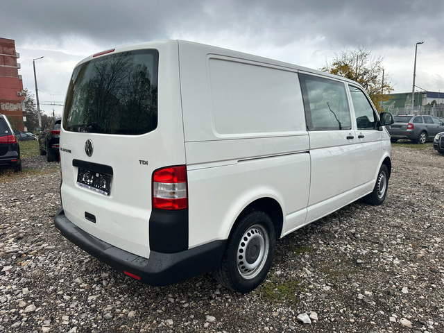 VW Transporter 2.0TDI 140kc LONG 6MESTA - автомобили, коли, обяви за нови и употребявани 2