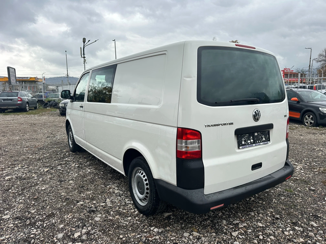 VW Transporter 2.0TDI 140kc LONG 6MESTA - автомобили, коли, обяви за нови и употребявани 4