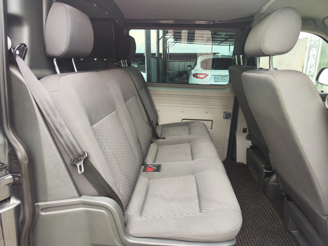VW Transporter 2.0* NAVI* CAMERA* LIZING - автомобили, коли, обяви за нови и употребявани 7