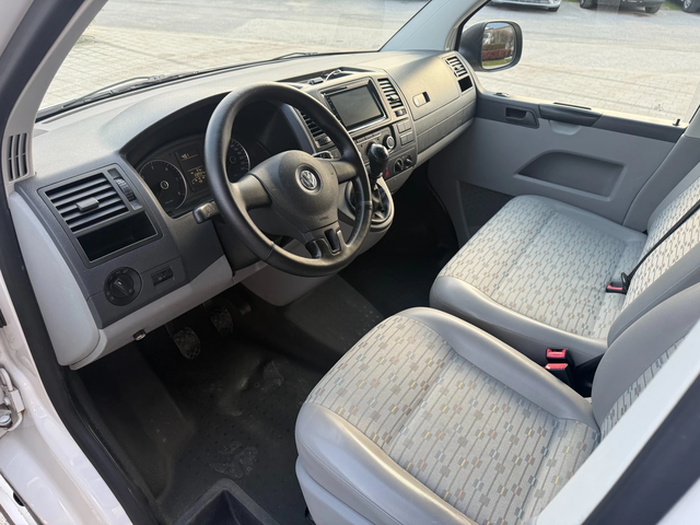 VW Transporter 2.0TDI 9-местен 2хКлима - автомобили, коли, обяви за нови и употребявани 13
