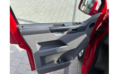 VW Transporter 1.9TDI 6-местен Клима - автомобили, коли, обяви за нови и употребявани 10