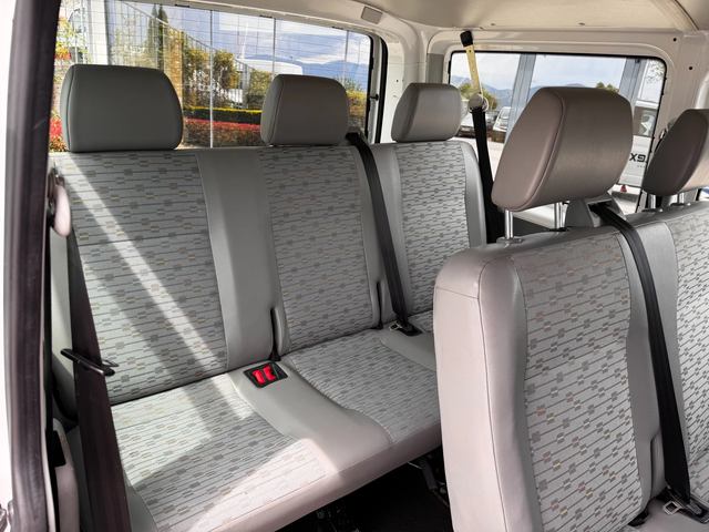 VW Transporter 2.0TDI 9-местен 2xКлима Euro 5 - автомобили, коли, обяви за нови и употребявани 7