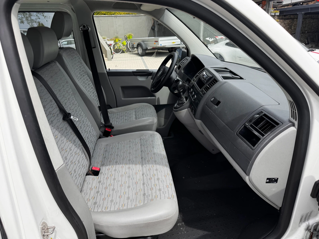 VW Transporter 2.0TDI 9-местен 2xКлима Euro 5 - автомобили, коли, обяви за нови и употребявани 8