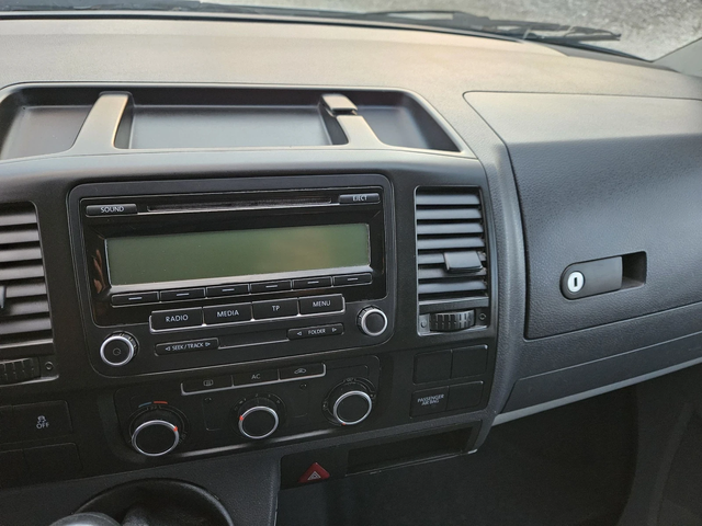 VW Transporter 2.0TDI , Клима - автомобили, коли, обяви за нови и употребявани 11