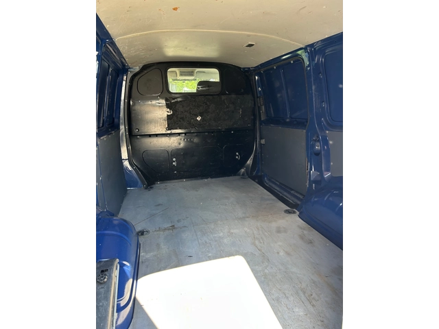 VW Transporter T5 - 1.9TDi - автомобили, коли, обяви за нови и употребявани 10