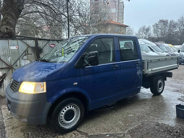 VW Transporter Т5- 2.5TDi - автомобили, коли, обяви за нови и употребявани 0