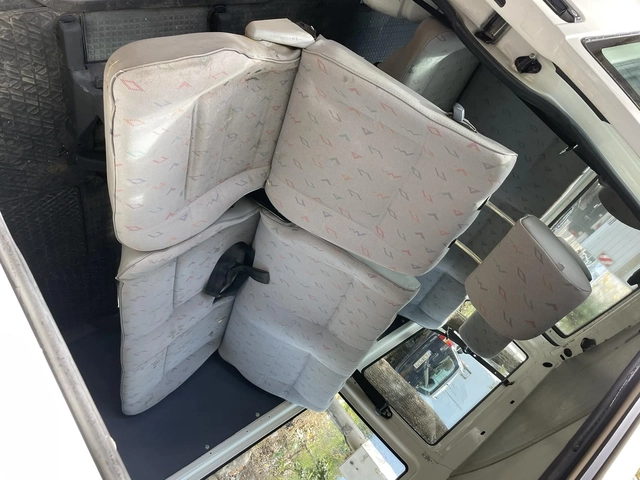 VW Transporter T4 - 2.5TDi - автомобили, коли, обяви за нови и употребявани 4