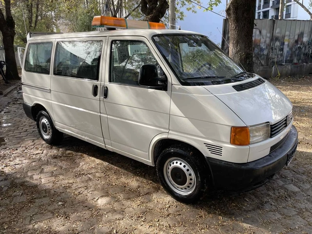 VW Transporter T4 - 2.5TDi - автомобили, коли, обяви за нови и употребявани 7