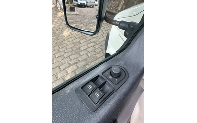 VW Transporter T5 - 2.5TDi 4motion - автомобили, коли, обяви за нови и употребявани 8