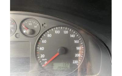 VW Transporter T5 - 1.9TDi - автомобили, коли, обяви за нови и употребявани 8