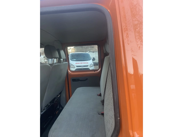 VW Transporter 2, 0 TDi - автомобили, коли, обяви за нови и употребявани 7