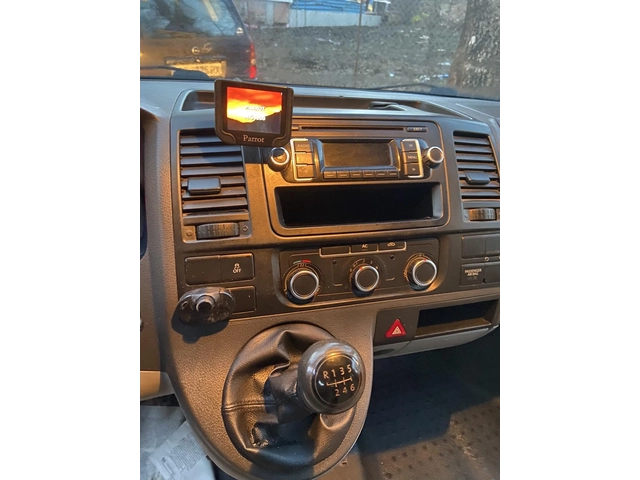 VW Transporter T5 - 2.0TDi - автомобили, коли, обяви за нови и употребявани 8