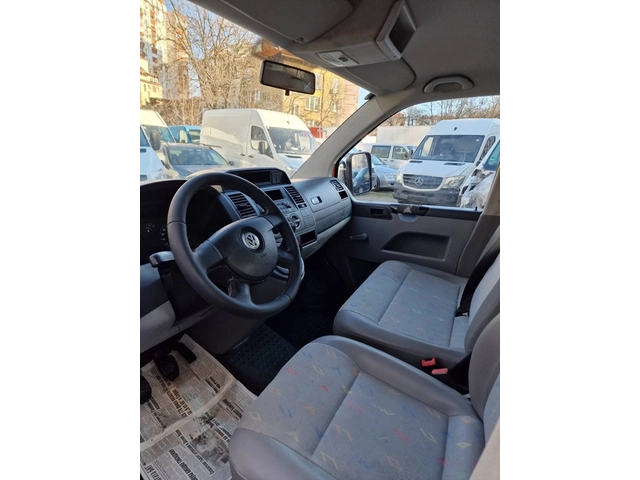 VW Transporter T5 - 1.9TDi - автомобили, коли, обяви за нови и употребявани 9