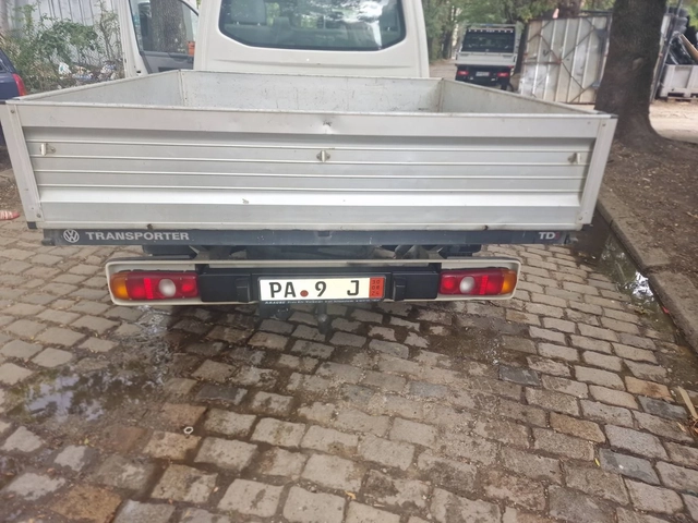 VW Transporter 1.9TDi - автомобили, коли, обяви за нови и употребявани 7