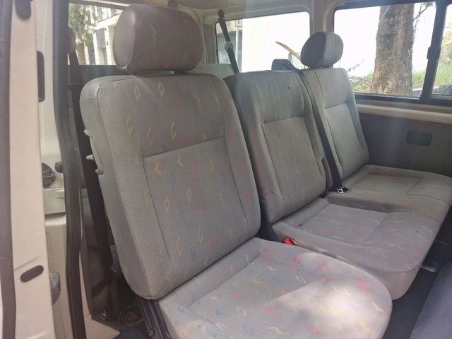 VW Transporter 2.5TDi - Synchro - автомобили, коли, обяви за нови и употребявани 4