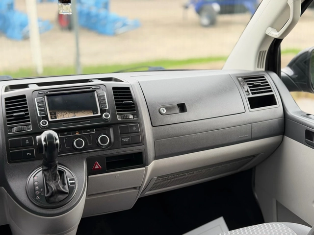 VW Transporter 2.0TDi~180hp~АВТОМАТ~НАВИГАЦИЯ~КЛИМАТИК - автомобили, коли, обяви за нови и употребявани 12