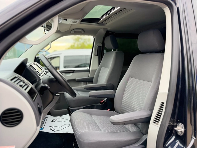 VW Transporter 2.0TDi~180hp~АВТОМАТ~НАВИГАЦИЯ~КЛИМАТИК - автомобили, коли, обяви за нови и употребявани 9