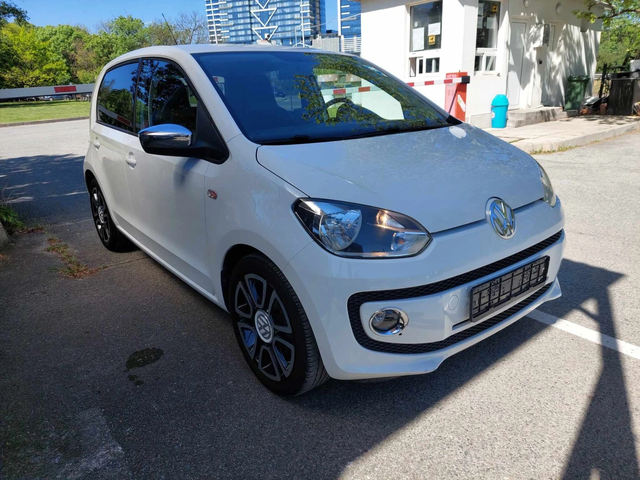 VW Up 1, 0i AUTOMATIC - автомобили, коли, обяви за нови и употребявани 0