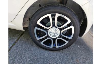 VW Up 1, 0i AUTOMATIC - автомобили, коли, обяви за нови и употребявани 10