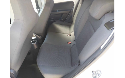 VW Up 1, 0i AUTOMATIC - автомобили, коли, обяви за нови и употребявани 6