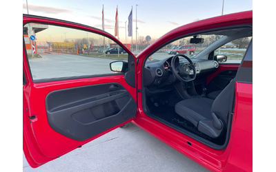 VW Up 1.0 МЕТАН GERMANY - автомобили, коли, обяви за нови и употребявани 8