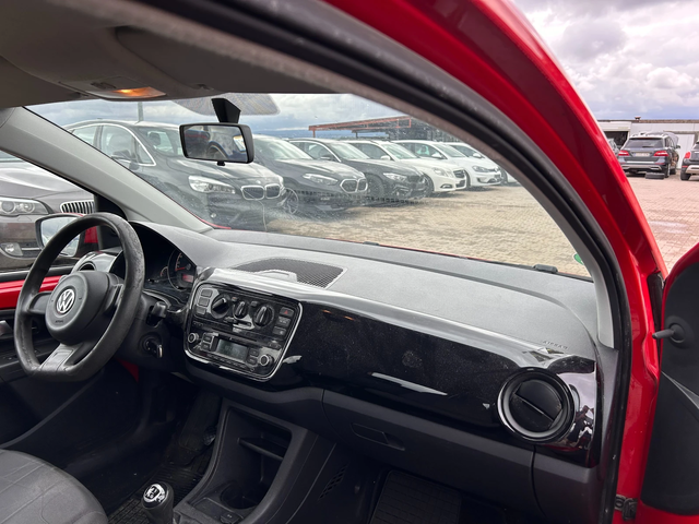 VW Up 1.0i EURO 5 ЛИЗИНГ - автомобили, коли, обяви за нови и употребявани 9