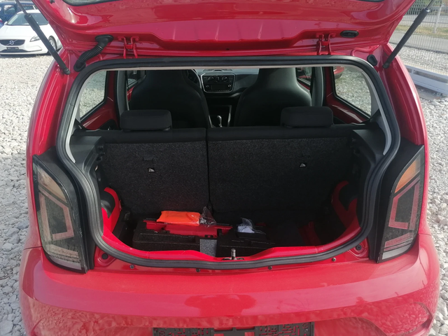 VW Up Facelift - автомобили, коли, обяви за нови и употребявани 10