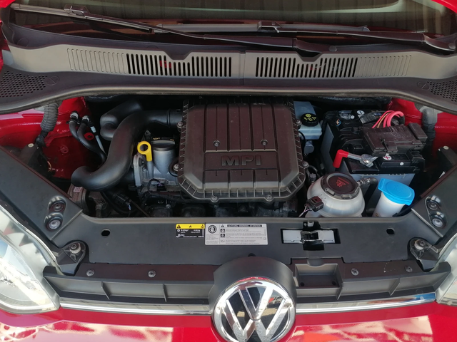 VW Up Facelift - автомобили, коли, обяви за нови и употребявани 12