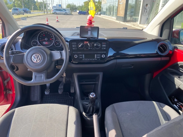 VW Up 1.0 5MT - автомобили, коли, обяви за нови и употребявани 12