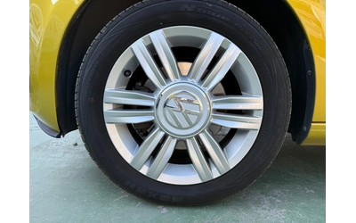 VW Up 1.0TSI, 90 К.С. - автомобили, коли, обяви за нови и употребявани 16