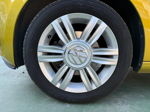 VW Up 1.0TSI, 90 К.С. - автомобили, коли, обяви за нови и употребявани 16