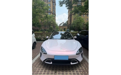 xiaomi-su7 - 1