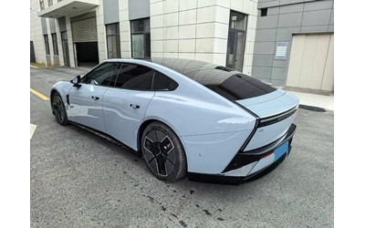 xpeng-p7 - 4